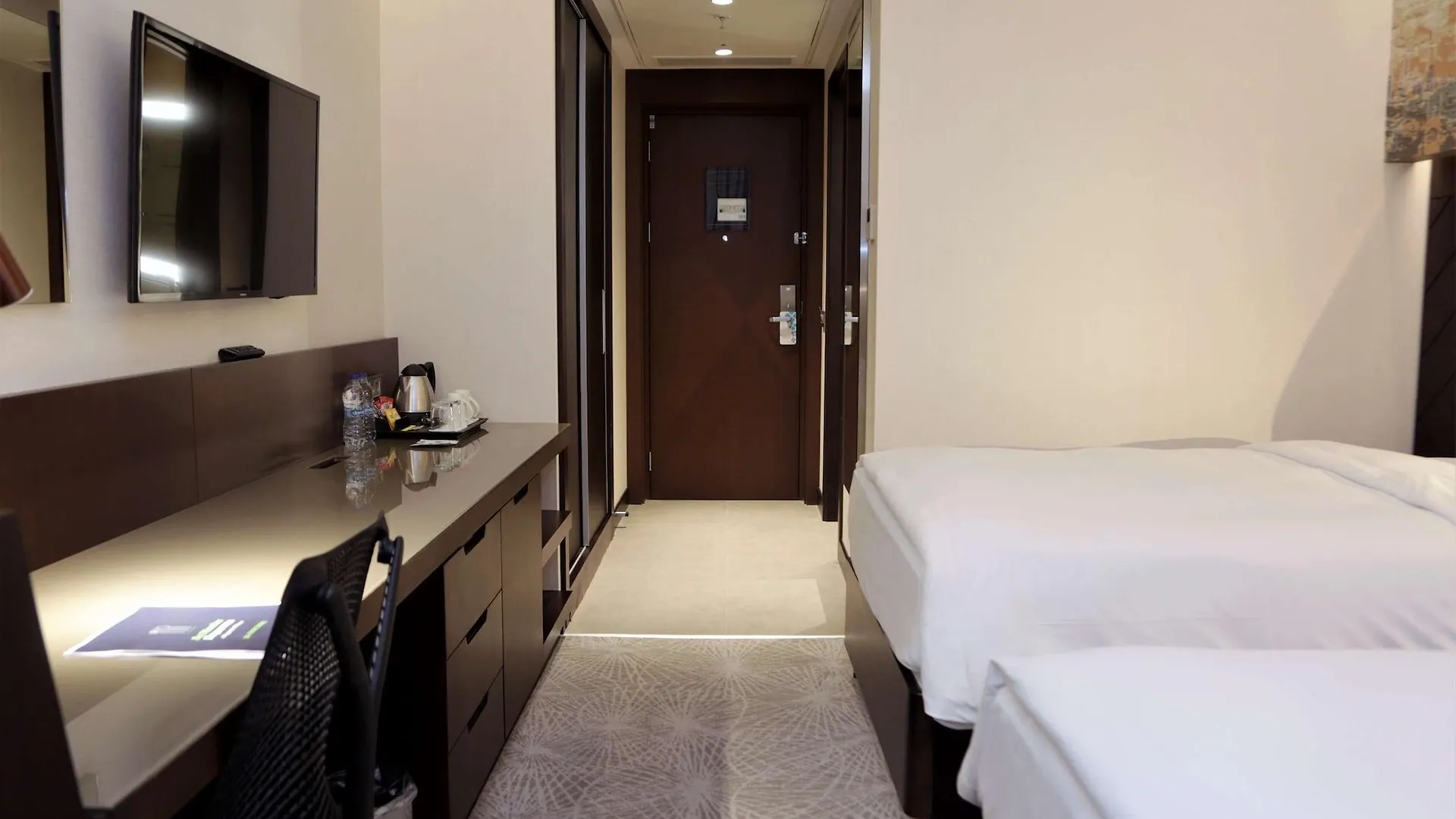 מלון Doubletree By Hilton Istanbul Umraniye 5*,