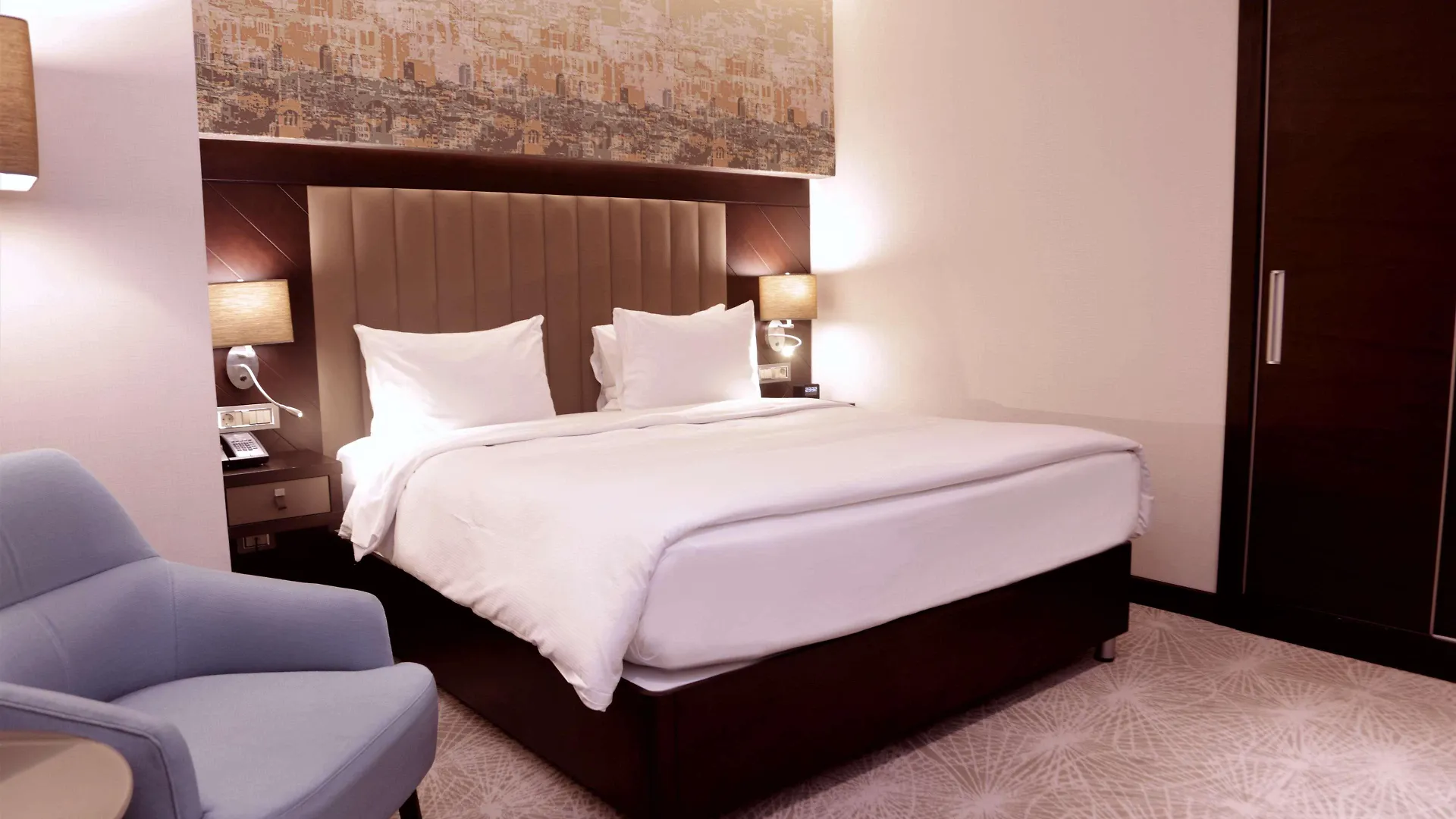 מלון Doubletree By Hilton Istanbul Umraniye