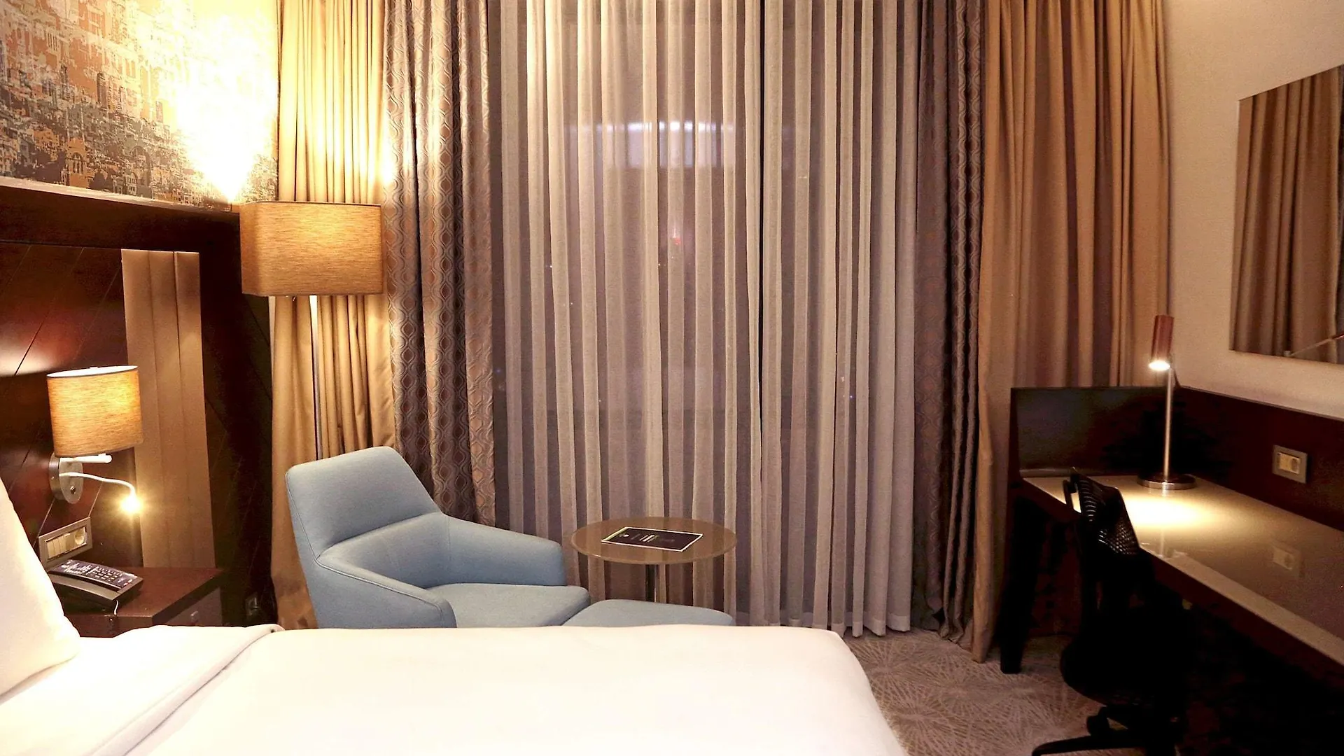 מלון Doubletree By Hilton Istanbul Umraniye