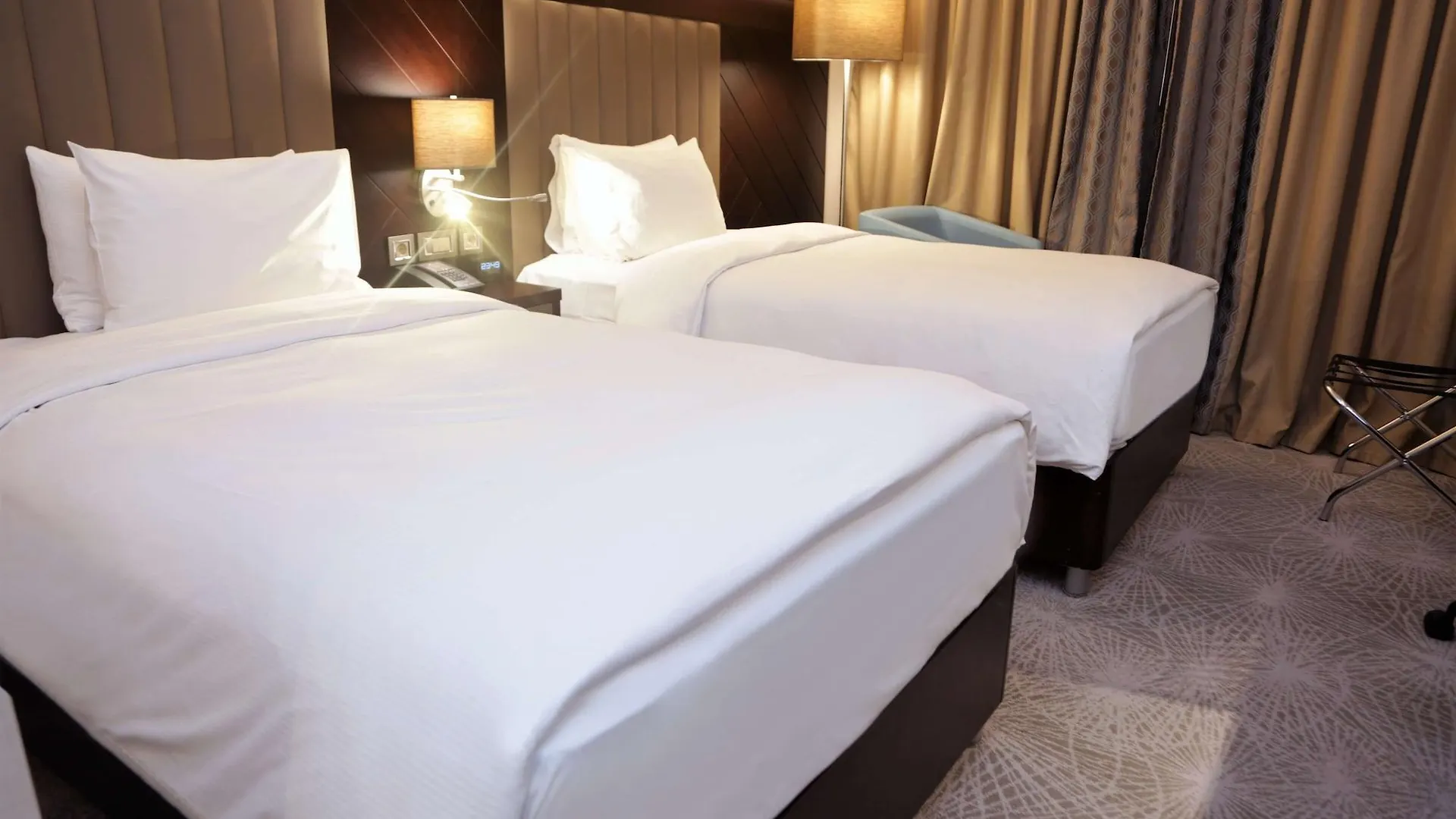 فندق Doubletree By Hilton Istanbul Umraniye