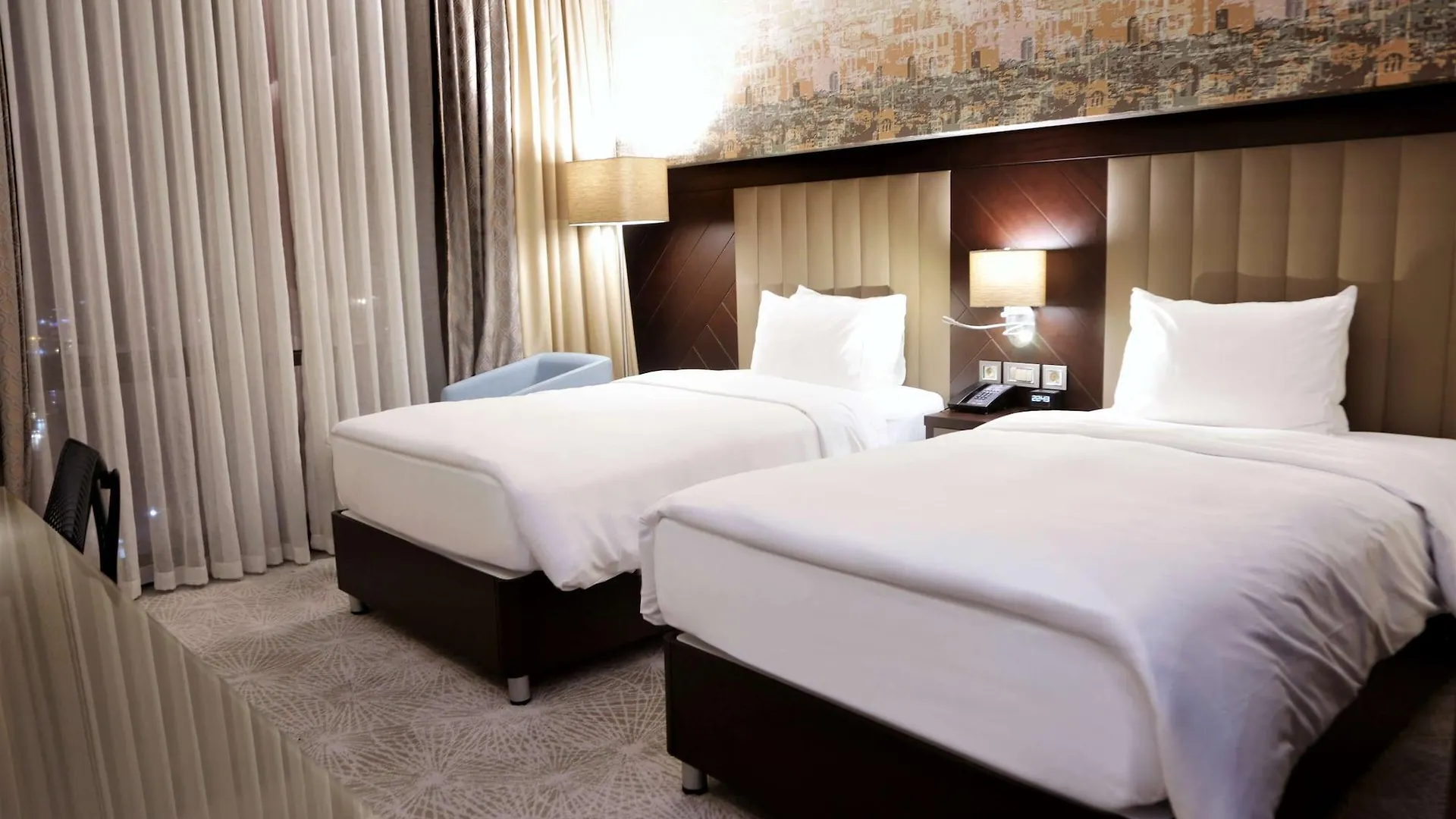 מלון Doubletree By Hilton Istanbul Umraniye