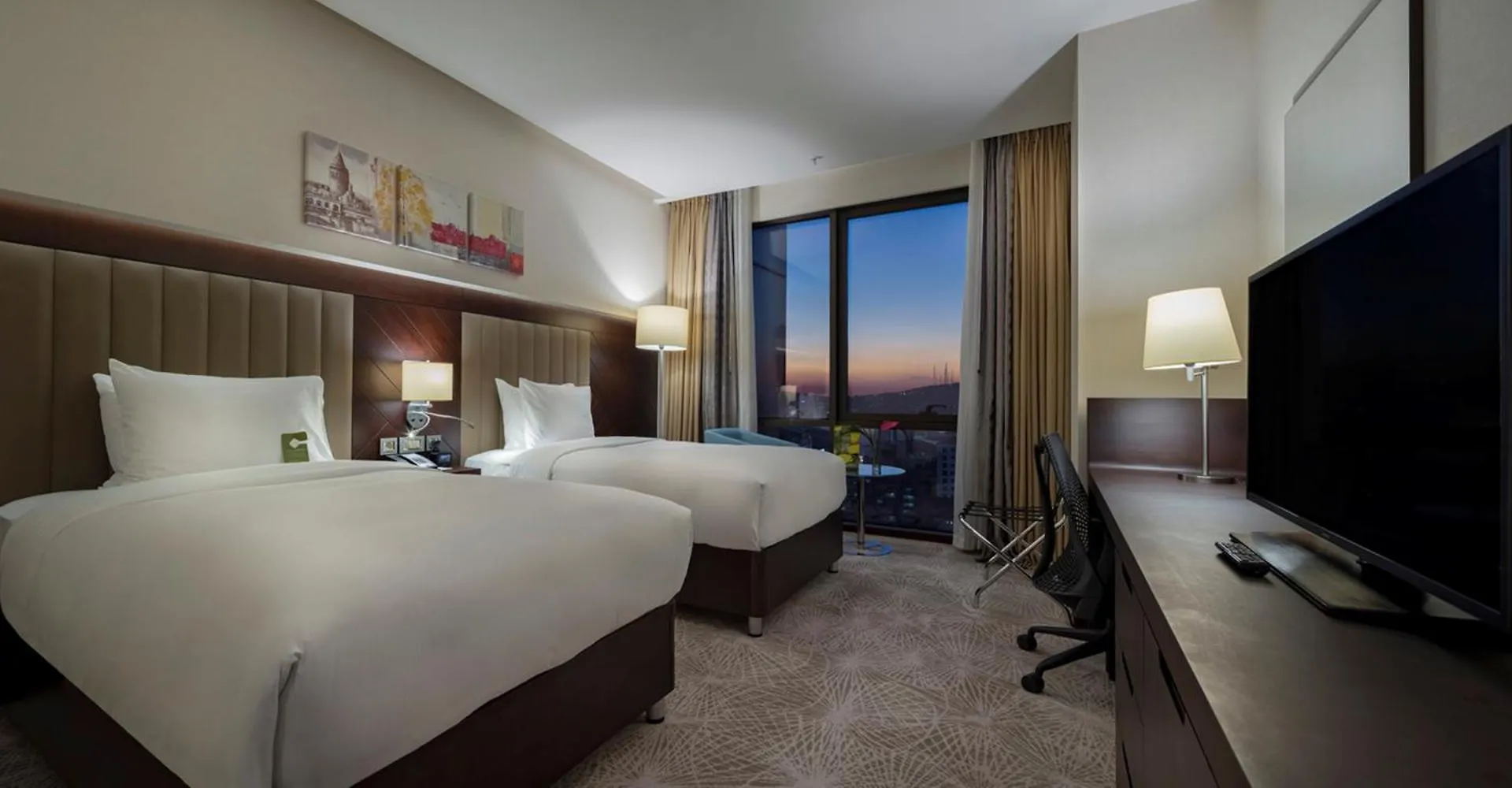 מלון Doubletree By Hilton Istanbul Umraniye