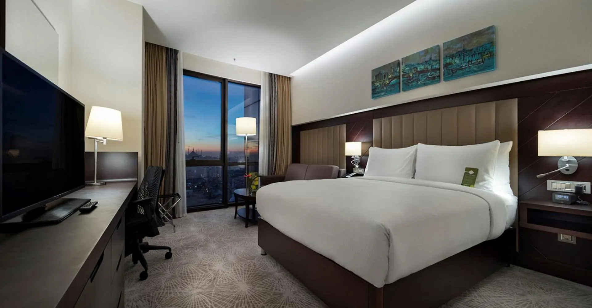 فندق Doubletree By Hilton Istanbul Umraniye