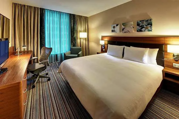 מלון Doubletree By Hilton Istanbul Umraniye 5*,  טורקיה