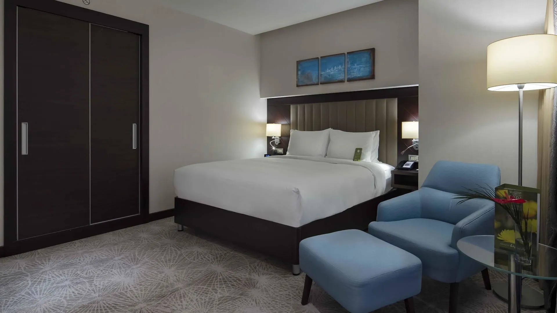 מלון Doubletree By Hilton Istanbul Umraniye 5*,