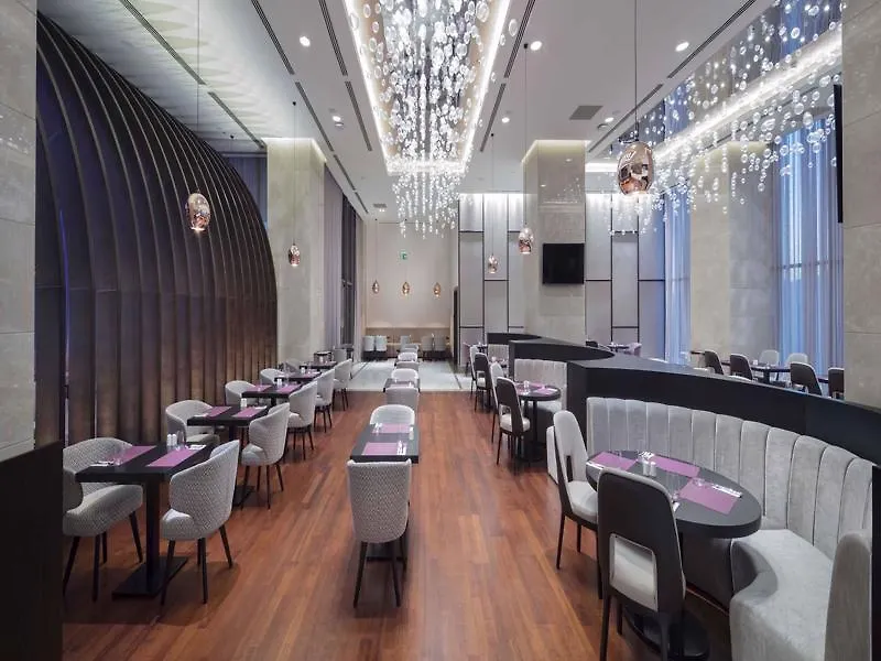 فندق Doubletree By Hilton Istanbul Umraniye