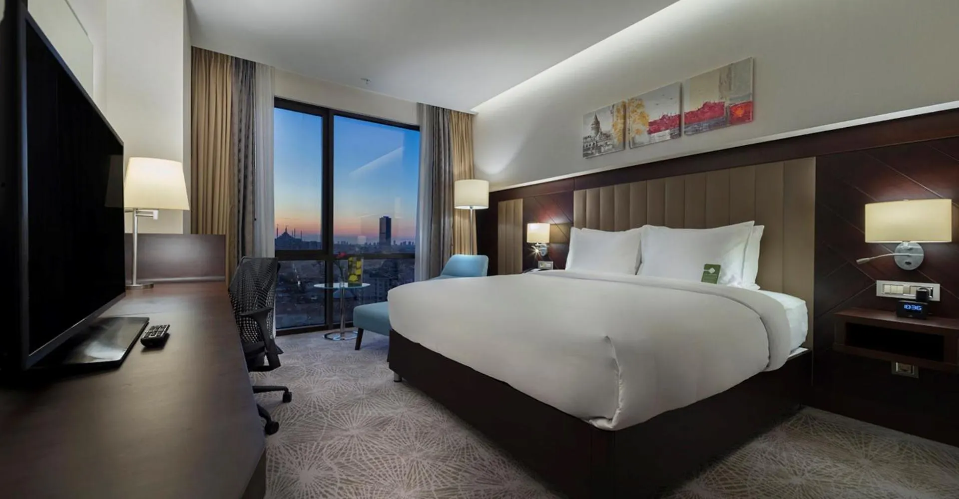 Отель Doubletree By Hilton Istanbul Umraniye 5*,