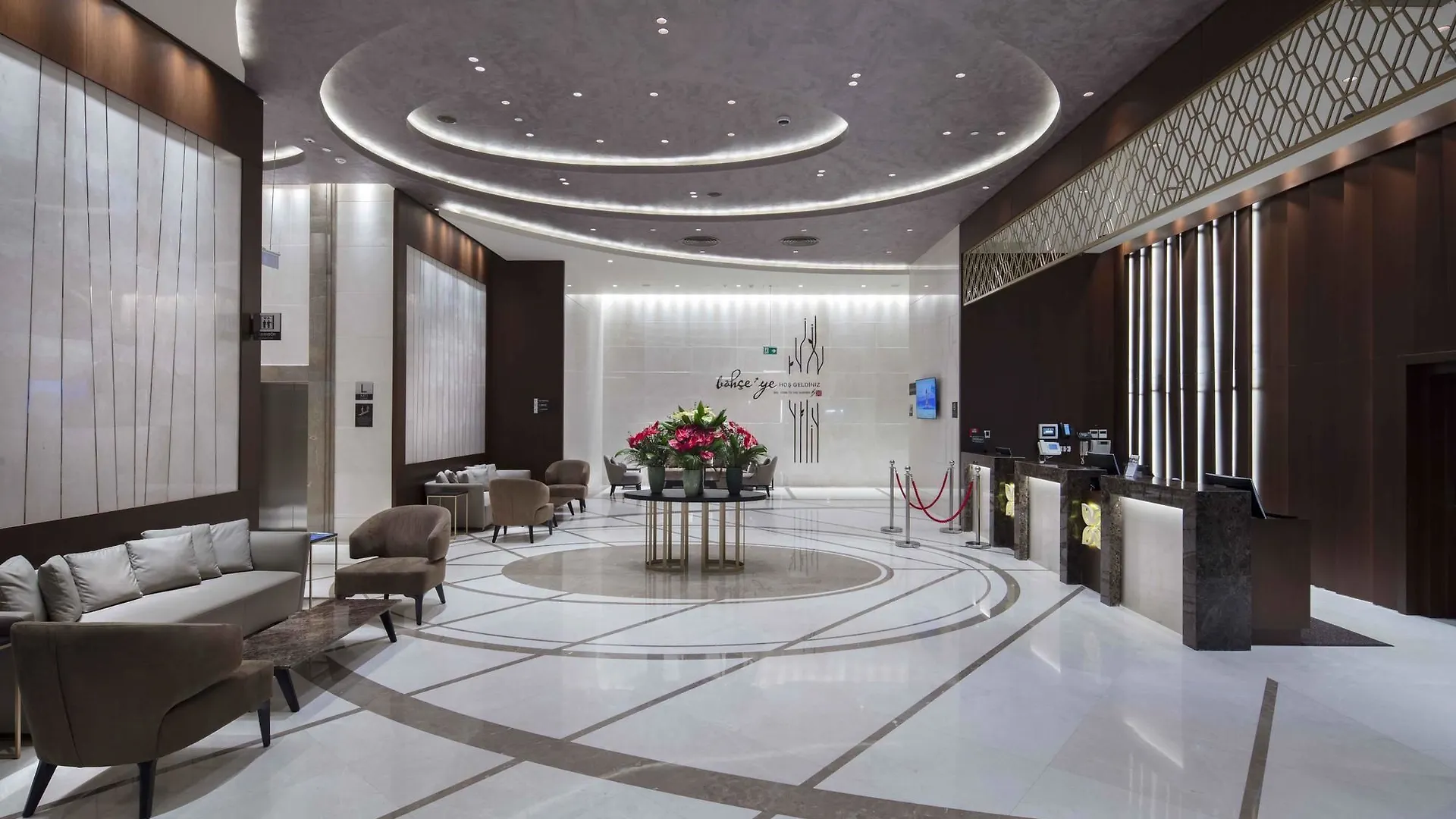 Отель Doubletree By Hilton Istanbul Umraniye 5*,  Турция