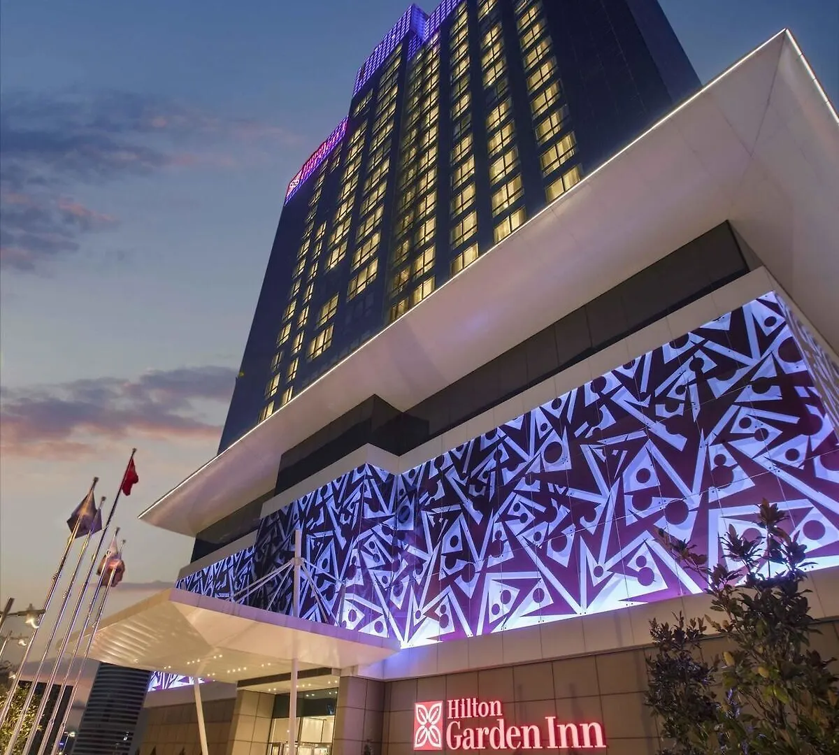 Отель Doubletree By Hilton Istanbul Umraniye