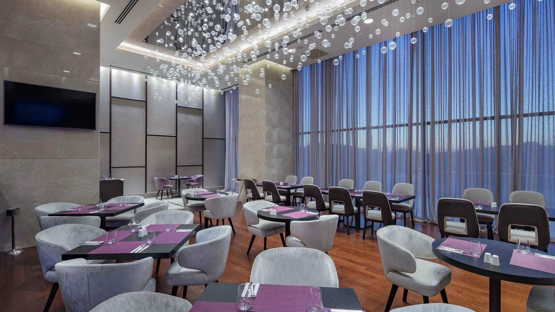 Отель Doubletree By Hilton Istanbul Umraniye